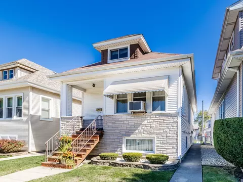 4543 N Moody Ave, Chicago, IL 60630