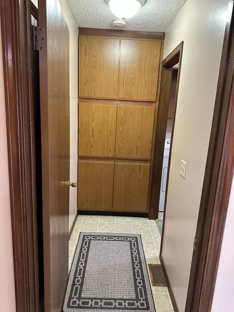 Other - 2115 Sunview Dr, Champaign, IL 61821 photo 3 of 8