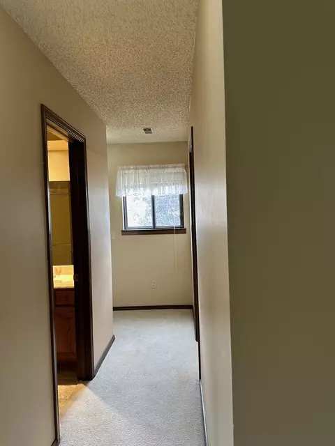 Entry Way - 2115 Sunview Dr, Champaign, IL 61821 photo 6 of 6