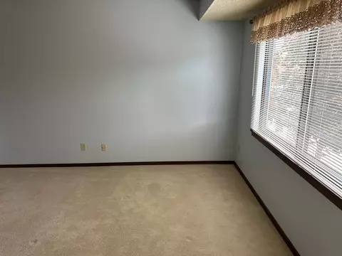 Living - 2115 Sunview Dr, Champaign, IL 61821 photo 5 of 5