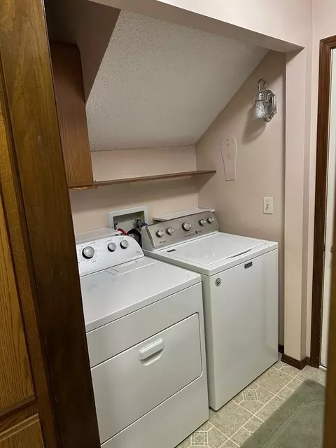 Other - 2115 Sunview Dr, Champaign, IL 61821 photo 2 of 8