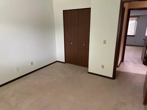 Bedroom - 2115 Sunview Dr, Champaign, IL 61821 photo 3 of 5