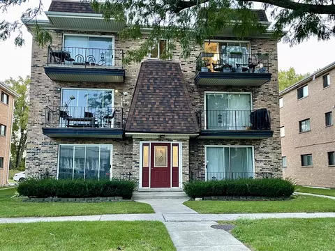 6131 Marshall Ave #1E, Chicago Ridge, IL 60415
