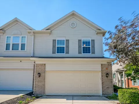 1565 Yellowstone Dr, Streamwood, IL 60107