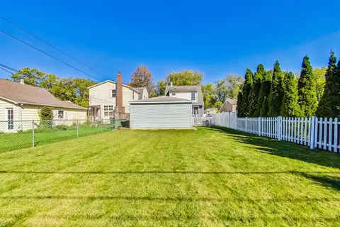 487 E Prairie Ave, Des Plaines, IL 60016 photo 29