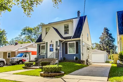 487 E Prairie Ave, Des Plaines, IL 60016 photo 3