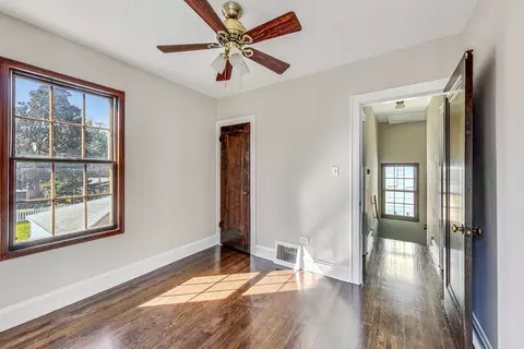 487 E Prairie Ave, Des Plaines, IL 60016 photo 16
