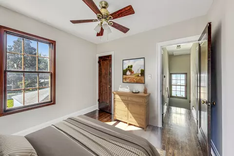 487 E Prairie Ave, Des Plaines, IL 60016 photo 15