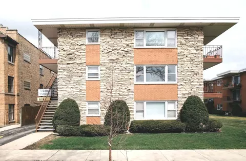 5440 W Windsor Ave #2F, Chicago, IL 60630