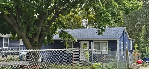 1019 2nd Ave, Aurora, IL 60505 photo 3