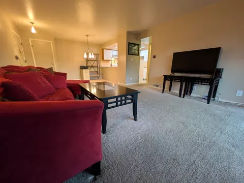 1808 Plum Grove Rd #1D, Rolling Meadows, IL 60008 photo 7