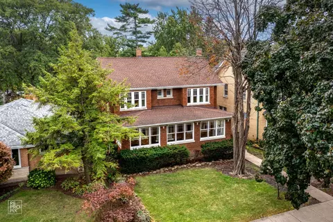 5915 N West Circle Ave, Chicago, IL 60631