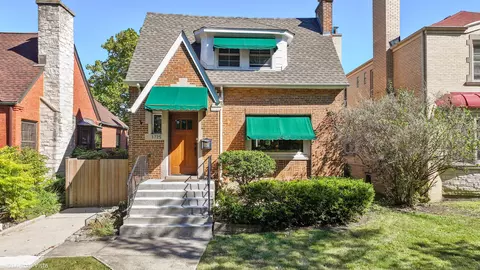 1725 N Nordica Ave, Chicago, IL 60707
