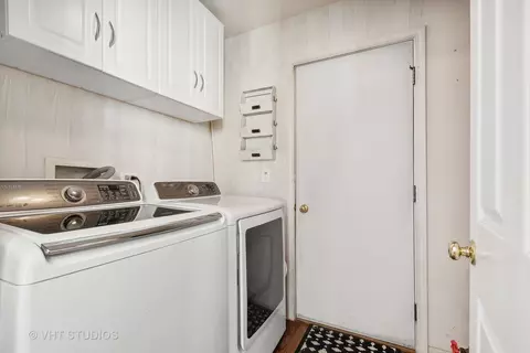 1919 Carrier Cir, Plainfield, IL 60586 photo 14