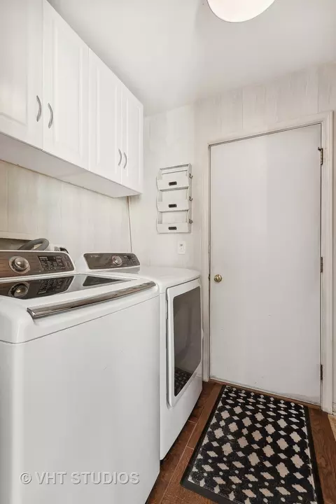 1919 Carrier Cir, Plainfield, IL 60586 photo 13