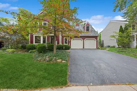 4572 Covenant Ct, Gurnee, IL 60031