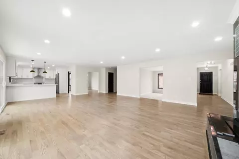 Living - 20800 London Dr, Olympia Fields, IL 60461 photo 9 of 12