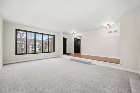 Living - 20800 London Dr, Olympia Fields, IL 60461 photo 2 of 12