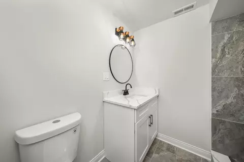 Bath - 20800 London Dr, Olympia Fields, IL 60461 photo 4 of 5