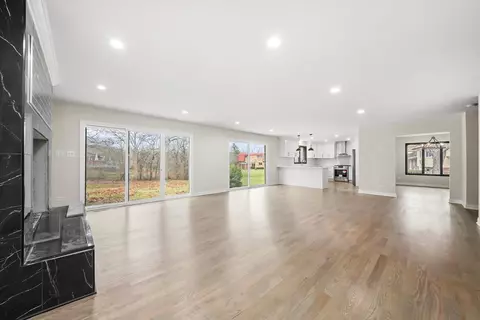 Living - 20800 London Dr, Olympia Fields, IL 60461 photo 6 of 12