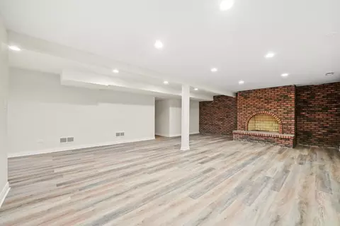 Other - 20800 London Dr, Olympia Fields, IL 60461 photo 5 of 8