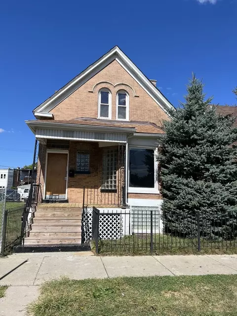 4040 W 5th Ave, Chicago, IL 60624