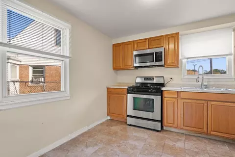 2214 E 96th St, Chicago, IL 60617 photo 5