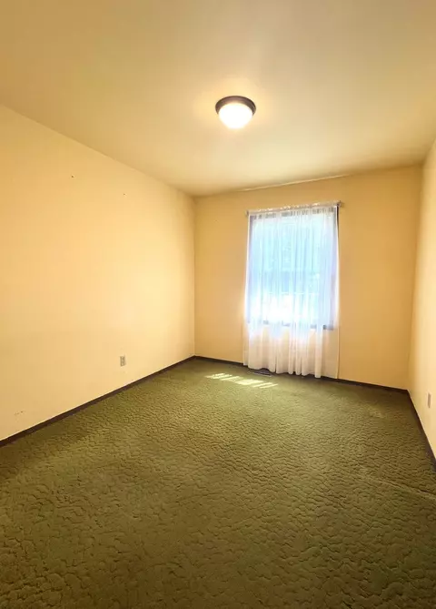Bedroom - 27971 E 500 North Rd, Forrest, IL 61741 photo 1 of 3