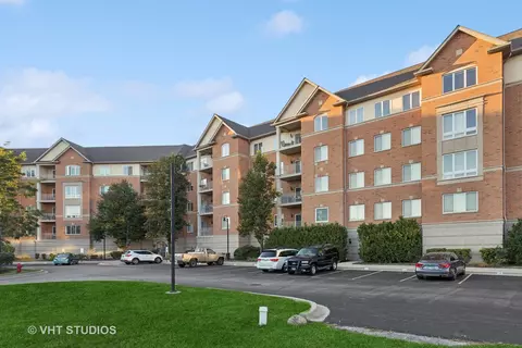 125 N Buffalo Grove Rd #206, Buffalo Grove, IL 60089