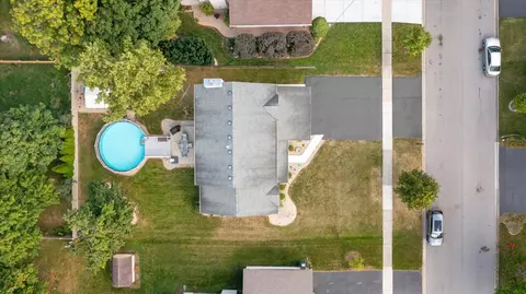 16600 Edgewood Dr, Plainfield, IL 60586 photo 45