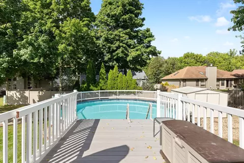 16600 Edgewood Dr, Plainfield, IL 60586 photo 38