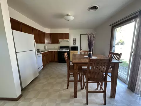 809 Caton St, Ottawa, IL 61350 photo 9