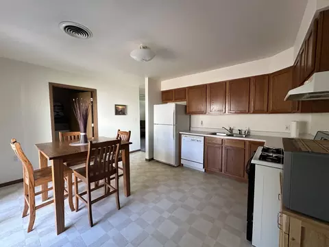 809 Caton St, Ottawa, IL 61350 photo 8