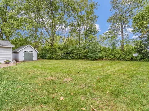 380 E Walnut St, Argenta, IL 62501 photo 33