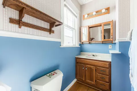 305 S 3rd St, Dekalb, IL 60115 photo 22