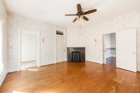 305 S 3rd St, Dekalb, IL 60115 photo 30