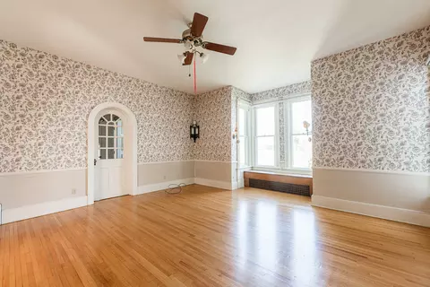 305 S 3rd St, Dekalb, IL 60115 photo 11