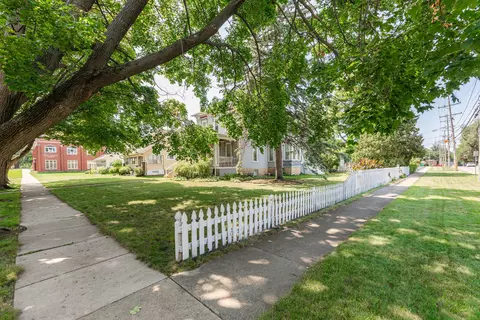 305 S 3rd St, Dekalb, IL 60115 photo 56