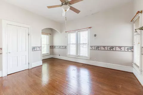 305 S 3rd St, Dekalb, IL 60115 photo 28