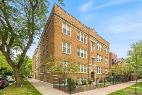 3803 N Marshfield Ave #1, Chicago, IL 60613