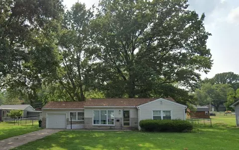 3623 N Union St, Decatur, IL 62526