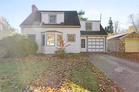 311 W William St, Champaign, IL 61820