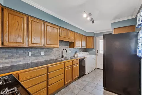 Kitchen - 128 W Wayne Pl, Wheeling, IL 60090 photo 1 of 1