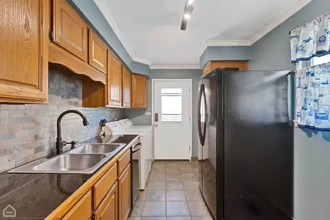 Other - 128 W Wayne Pl, Wheeling, IL 60090 photo 4 of 8