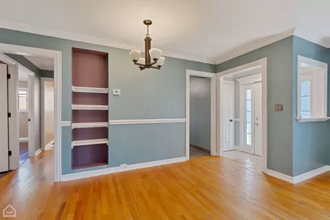 Other - 128 W Wayne Pl, Wheeling, IL 60090 photo 2 of 8