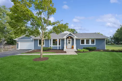 1001 Elm St, Glenview, IL 60025