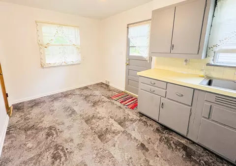 Kitchen - 420 N Main St, Normal, IL 61761 photo 4 of 4