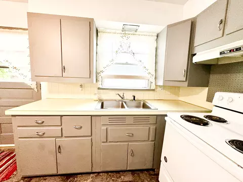 Kitchen - 420 N Main St, Normal, IL 61761 photo 2 of 4