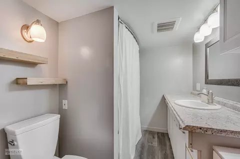 Bath - 203 E Steward St, Plano, IL 60545 photo 1 of 1