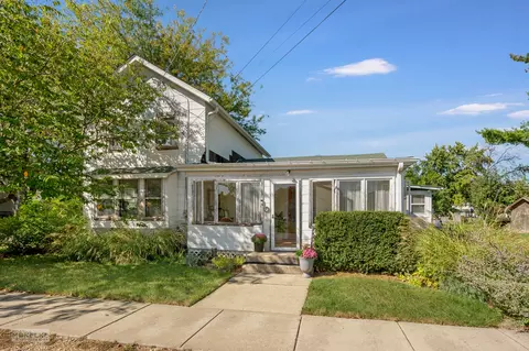 Exterior - 203 E Steward St, Plano, IL 60545 photo 7 of 9